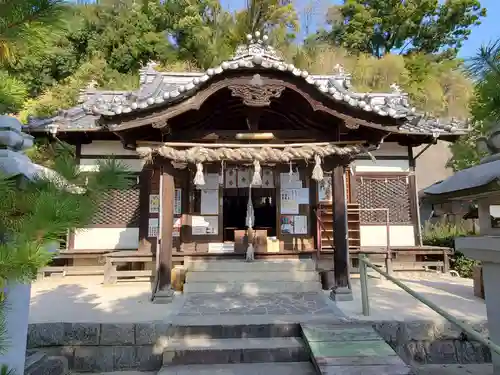 厳島神社の本殿