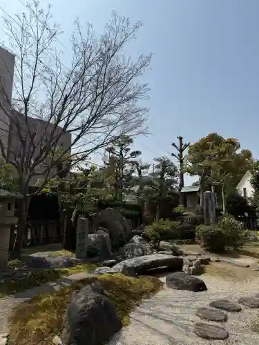 妙行寺の{uncategorized: "未分類", other: "その他", undefined: "問題あり", building: "その他建物", grave: "お墓", sacred_gate: "鳥居", guardian: "狛犬", statue: "像", buddha: "仏像", history: "歴史", nature: "自然", garden: "庭園", animal: "動物", pagoda: "塔", temizu: "手水舎", mountain_gate: "山門・神門", sanctuary: "本殿・本堂", subordinate: "末社・摂社", art: "芸術", scenery: "景色", jizo: "地蔵", ema: "絵馬", goshuin: "御朱印", omikuji: "おみくじ", items: "授与品その他", amulet: "お守り", goshuincho: "御朱印帳", eats: "食事", festival: "お祭り", votive_dance: "神楽", shichigosan: "七五三参", wedding: "結婚式", experience: "体験その他", initially: "初詣", around: "周辺", anti_infection: "感染症対策"}