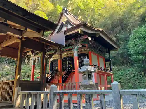鳴無神社の本殿・本堂