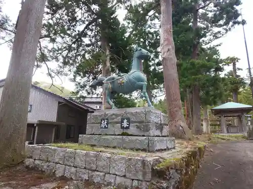 二上射水神社の狛犬