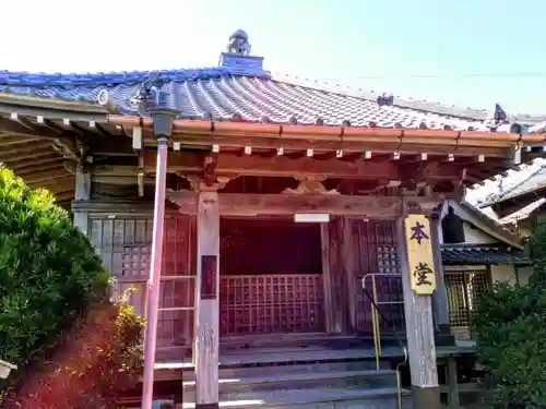 北室院の本殿・本堂