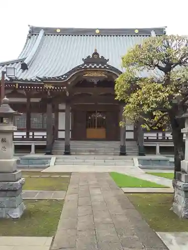 梅岩寺の本殿・本堂