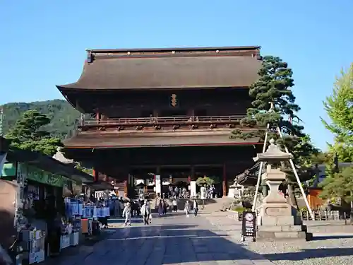 善光寺の山門・神門