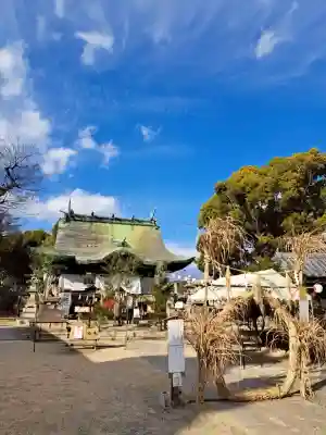 亀山八幡宮（久保八幡神社）の{uncategorized: "未分類", other: "その他", undefined: "問題あり", building: "その他建物", grave: "お墓", sacred_gate: "鳥居", guardian: "狛犬", statue: "像", buddha: "仏像", history: "歴史", nature: "自然", garden: "庭園", animal: "動物", pagoda: "塔", temizu: "手水舎", mountain_gate: "山門・神門", sanctuary: "本殿・本堂", subordinate: "末社・摂社", art: "芸術", scenery: "景色", jizo: "地蔵", ema: "絵馬", goshuin: "御朱印", omikuji: "おみくじ", items: "授与品その他", amulet: "お守り", goshuincho: "御朱印帳", eats: "食事", festival: "お祭り", votive_dance: "神楽", shichigosan: "七五三参", wedding: "結婚式", experience: "体験その他", initially: "初詣", around: "周辺", anti_infection: "感染症対策"}
