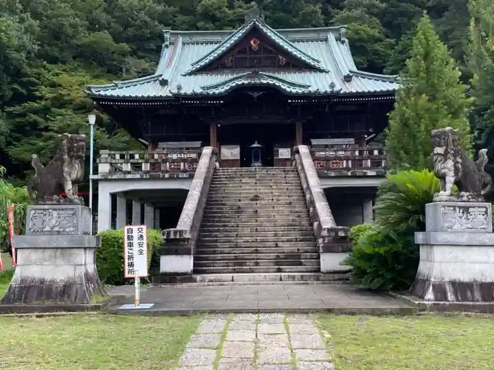 貞照寺の本殿・本堂