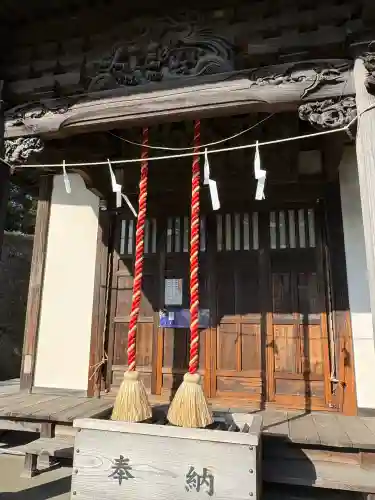 白山神社の{uncategorized: "未分類", other: "その他", undefined: "問題あり", building: "その他建物", grave: "お墓", sacred_gate: "鳥居", guardian: "狛犬", statue: "像", buddha: "仏像", history: "歴史", nature: "自然", garden: "庭園", animal: "動物", pagoda: "塔", temizu: "手水舎", mountain_gate: "山門・神門", sanctuary: "本殿・本堂", subordinate: "末社・摂社", art: "芸術", scenery: "景色", jizo: "地蔵", ema: "絵馬", goshuin: "御朱印", omikuji: "おみくじ", items: "授与品その他", amulet: "お守り", goshuincho: "御朱印帳", eats: "食事", festival: "お祭り", votive_dance: "神楽", shichigosan: "七五三参", wedding: "結婚式", experience: "体験その他", initially: "初詣", around: "周辺", anti_infection: "感染症対策"}