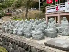 大泉寺の像