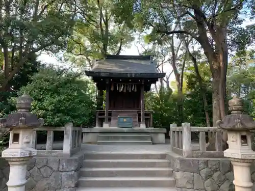 寒川神社の末社・摂社