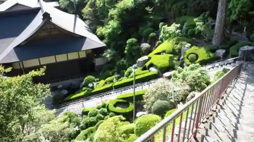 神峯寺の庭園