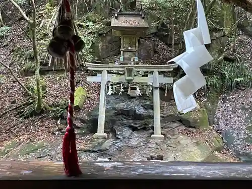 龍鎮神社の鳥居