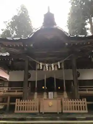 御岩神社の本殿・本堂