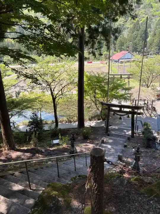 根道神社(岐阜県)