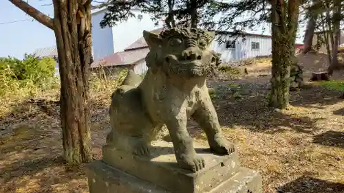 野花南神社の狛犬