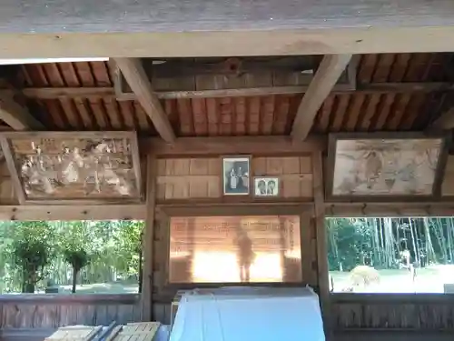 真止戸山神社の建物その他