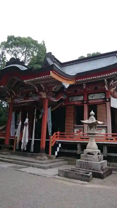 榎原神社の本殿・本堂