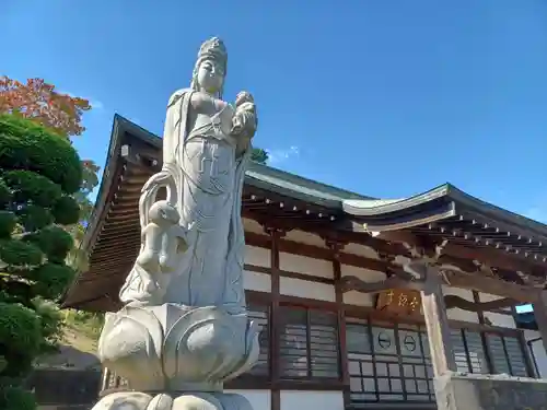 壹鑑寺の仏像