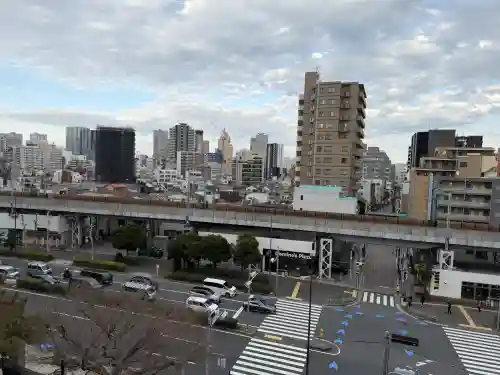 品川神社の{uncategorized: "未分類", other: "その他", undefined: "問題あり", building: "その他建物", grave: "お墓", sacred_gate: "鳥居", guardian: "狛犬", statue: "像", buddha: "仏像", history: "歴史", nature: "自然", garden: "庭園", animal: "動物", pagoda: "塔", temizu: "手水舎", mountain_gate: "山門・神門", sanctuary: "本殿・本堂", subordinate: "末社・摂社", art: "芸術", scenery: "景色", jizo: "地蔵", ema: "絵馬", goshuin: "御朱印", omikuji: "おみくじ", items: "授与品その他", amulet: "お守り", goshuincho: "御朱印帳", eats: "食事", festival: "お祭り", votive_dance: "神楽", shichigosan: "七五三参", wedding: "結婚式", experience: "体験その他", initially: "初詣", around: "周辺", anti_infection: "感染症対策"}