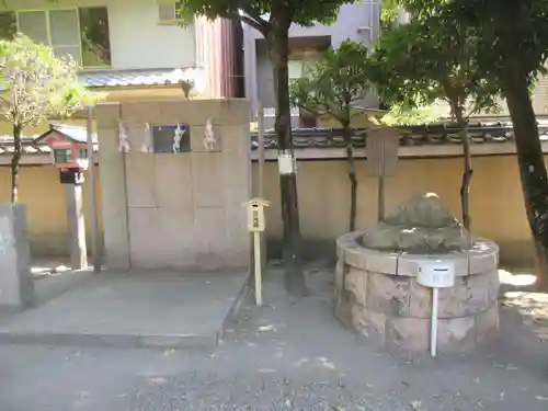 率川神社（大神神社摂社）のその他建物