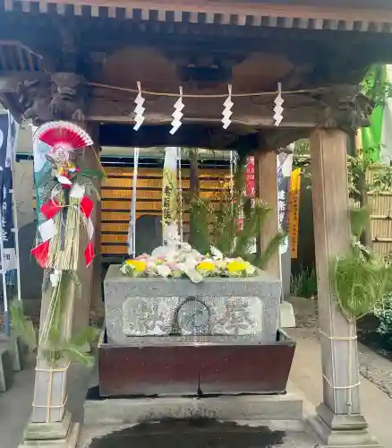 田無神社の{uncategorized: "未分類", other: "その他", undefined: "問題あり", building: "その他建物", grave: "お墓", sacred_gate: "鳥居", guardian: "狛犬", statue: "像", buddha: "仏像", history: "歴史", nature: "自然", garden: "庭園", animal: "動物", pagoda: "塔", temizu: "手水舎", mountain_gate: "山門・神門", sanctuary: "本殿・本堂", subordinate: "末社・摂社", art: "芸術", scenery: "景色", jizo: "地蔵", ema: "絵馬", goshuin: "御朱印", omikuji: "おみくじ", items: "授与品その他", amulet: "お守り", goshuincho: "御朱印帳", eats: "食事", festival: "お祭り", votive_dance: "神楽", shichigosan: "七五三参", wedding: "結婚式", experience: "体験その他", initially: "初詣", around: "周辺", anti_infection: "感染症対策"}