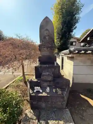 延命院の{uncategorized: "未分類", other: "その他", undefined: "問題あり", building: "その他建物", grave: "お墓", sacred_gate: "鳥居", guardian: "狛犬", statue: "像", buddha: "仏像", history: "歴史", nature: "自然", garden: "庭園", animal: "動物", pagoda: "塔", temizu: "手水舎", mountain_gate: "山門・神門", sanctuary: "本殿・本堂", subordinate: "末社・摂社", art: "芸術", scenery: "景色", jizo: "地蔵", ema: "絵馬", goshuin: "御朱印", omikuji: "おみくじ", items: "授与品その他", amulet: "お守り", goshuincho: "御朱印帳", eats: "食事", festival: "お祭り", votive_dance: "神楽", shichigosan: "七五三参", wedding: "結婚式", experience: "体験その他", initially: "初詣", around: "周辺", anti_infection: "感染症対策"}
