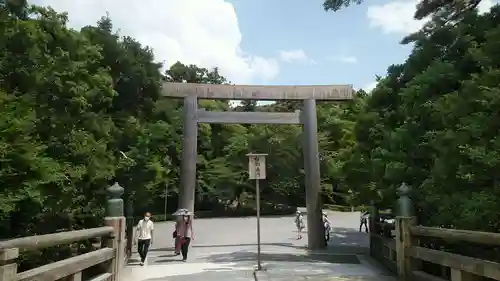 伊勢神宮内宮（皇大神宮）の鳥居