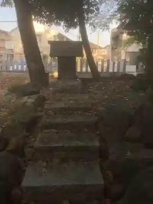 六所社（如意申町）の末社・摂社