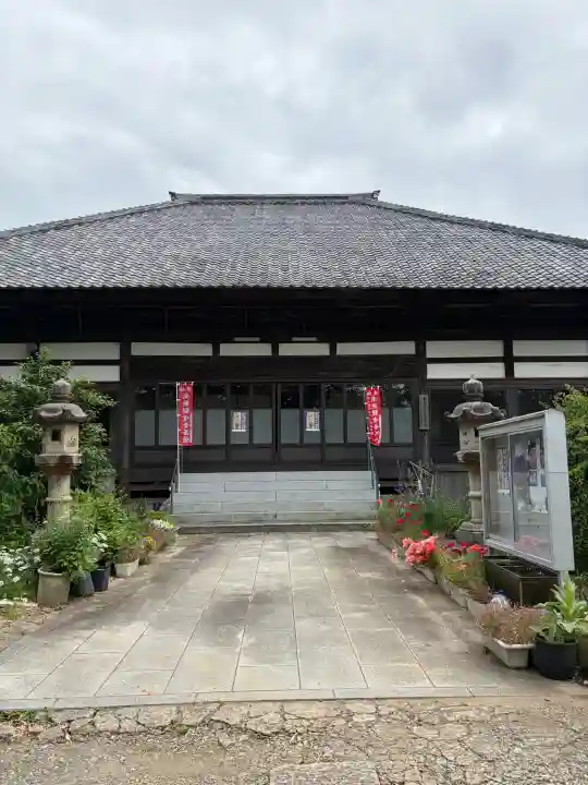 遍照院の{uncategorized: "未分類", other: "その他", undefined: "問題あり", building: "その他建物", grave: "お墓", sacred_gate: "鳥居", guardian: "狛犬", statue: "像", buddha: "仏像", history: "歴史", nature: "自然", garden: "庭園", animal: "動物", pagoda: "塔", temizu: "手水舎", mountain_gate: "山門・神門", sanctuary: "本殿・本堂", subordinate: "末社・摂社", art: "芸術", scenery: "景色", jizo: "地蔵", ema: "絵馬", goshuin: "御朱印", omikuji: "おみくじ", items: "授与品その他", amulet: "お守り", goshuincho: "御朱印帳", eats: "食事", festival: "お祭り", votive_dance: "神楽", shichigosan: "七五三参", wedding: "結婚式", experience: "体験その他", initially: "初詣", around: "周辺", anti_infection: "感染症対策"}