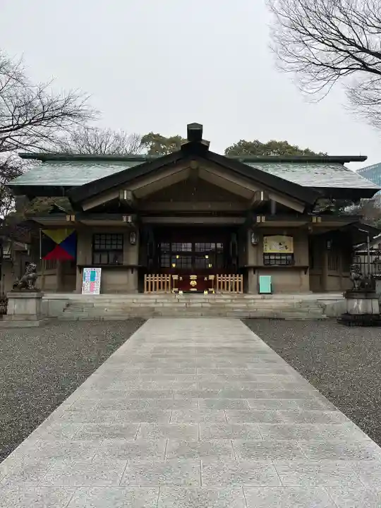 東郷神社の本殿・本堂