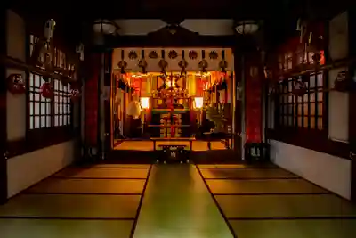 子安神社の本殿・本堂