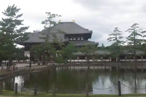 東大寺の本殿