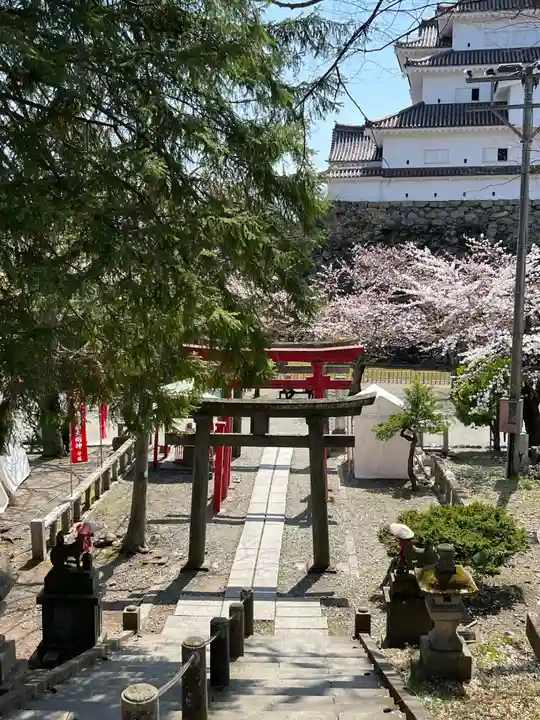 鶴ケ城稲荷神社(福島県)