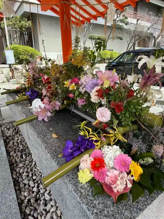 生田神社の{uncategorized: "未分類", other: "その他", undefined: "問題あり", building: "その他建物", grave: "お墓", sacred_gate: "鳥居", guardian: "狛犬", statue: "像", buddha: "仏像", history: "歴史", nature: "自然", garden: "庭園", animal: "動物", pagoda: "塔", temizu: "手水舎", mountain_gate: "山門・神門", sanctuary: "本殿・本堂", subordinate: "末社・摂社", art: "芸術", scenery: "景色", jizo: "地蔵", ema: "絵馬", goshuin: "御朱印", omikuji: "おみくじ", items: "授与品その他", amulet: "お守り", goshuincho: "御朱印帳", eats: "食事", festival: "お祭り", votive_dance: "神楽", shichigosan: "七五三参", wedding: "結婚式", experience: "体験その他", initially: "初詣", around: "周辺", anti_infection: "感染症対策"}