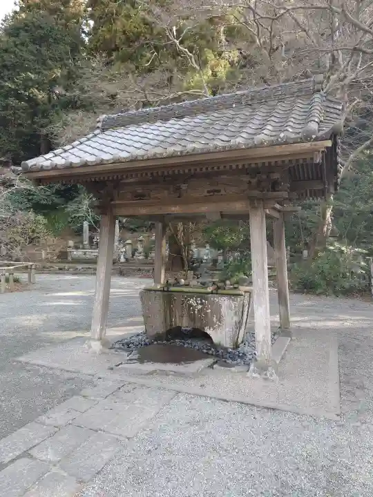 妙本寺の{uncategorized: "未分類", other: "その他", undefined: "問題あり", building: "その他建物", grave: "お墓", sacred_gate: "鳥居", guardian: "狛犬", statue: "像", buddha: "仏像", history: "歴史", nature: "自然", garden: "庭園", animal: "動物", pagoda: "塔", temizu: "手水舎", mountain_gate: "山門・神門", sanctuary: "本殿・本堂", subordinate: "末社・摂社", art: "芸術", scenery: "景色", jizo: "地蔵", ema: "絵馬", goshuin: "御朱印", omikuji: "おみくじ", items: "授与品その他", amulet: "お守り", goshuincho: "御朱印帳", eats: "食事", festival: "お祭り", votive_dance: "神楽", shichigosan: "七五三参", wedding: "結婚式", experience: "体験その他", initially: "初詣", around: "周辺", anti_infection: "感染症対策"}