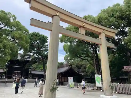 明治神宮の鳥居