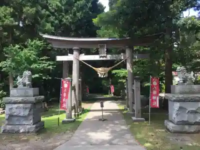横浜八幡神社の鳥居