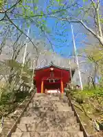 九頭龍神社本宮の{uncategorized: "未分類", other: "その他", undefined: "問題あり", building: "その他建物", grave: "お墓", sacred_gate: "鳥居", guardian: "狛犬", statue: "像", buddha: "仏像", history: "歴史", nature: "自然", garden: "庭園", animal: "動物", pagoda: "塔", temizu: "手水舎", mountain_gate: "山門・神門", sanctuary: "本殿・本堂", subordinate: "末社・摂社", art: "芸術", scenery: "景色", jizo: "地蔵", ema: "絵馬", goshuin: "御朱印", omikuji: "おみくじ", items: "授与品その他", amulet: "お守り", goshuincho: "御朱印帳", eats: "食事", festival: "お祭り", votive_dance: "神楽", shichigosan: "七五三参", wedding: "結婚式", experience: "体験その他", initially: "初詣", around: "周辺", anti_infection: "感染症対策"}