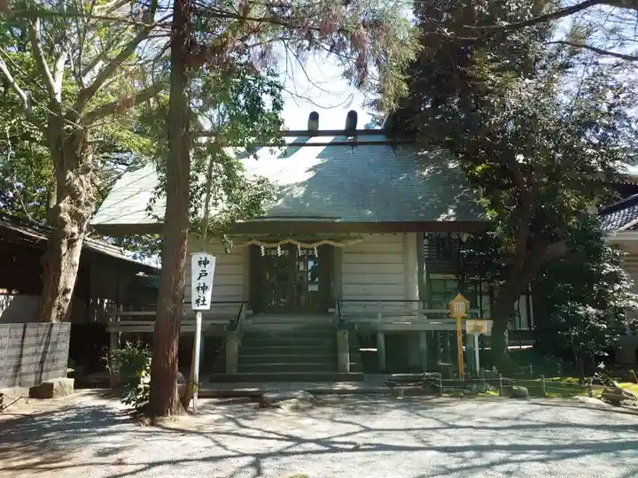 前鳥神社の末社・摂社