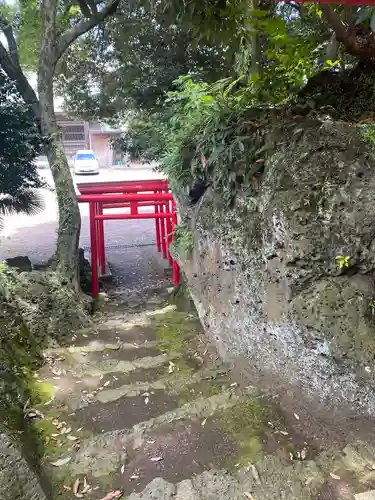 稲荷神社の鳥居