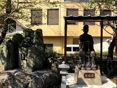 今山八幡宮の像