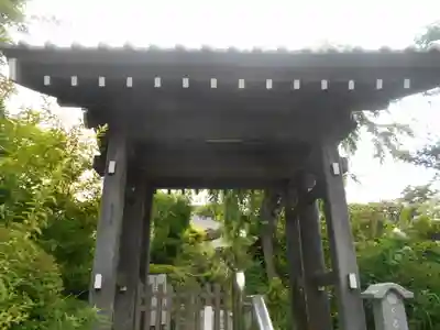 光照寺の山門・神門