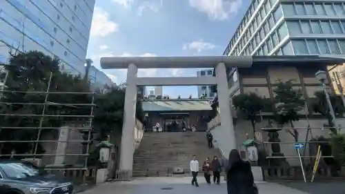 芝大神宮の{uncategorized: "未分類", other: "その他", undefined: "問題あり", building: "その他建物", grave: "お墓", sacred_gate: "鳥居", guardian: "狛犬", statue: "像", buddha: "仏像", history: "歴史", nature: "自然", garden: "庭園", animal: "動物", pagoda: "塔", temizu: "手水舎", mountain_gate: "山門・神門", sanctuary: "本殿・本堂", subordinate: "末社・摂社", art: "芸術", scenery: "景色", jizo: "地蔵", ema: "絵馬", goshuin: "御朱印", omikuji: "おみくじ", items: "授与品その他", amulet: "お守り", goshuincho: "御朱印帳", eats: "食事", festival: "お祭り", votive_dance: "神楽", shichigosan: "七五三参", wedding: "結婚式", experience: "体験その他", initially: "初詣", around: "周辺", anti_infection: "感染症対策"}
