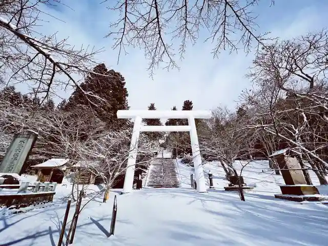 土津神社|こどもと出世の神さまの鳥居