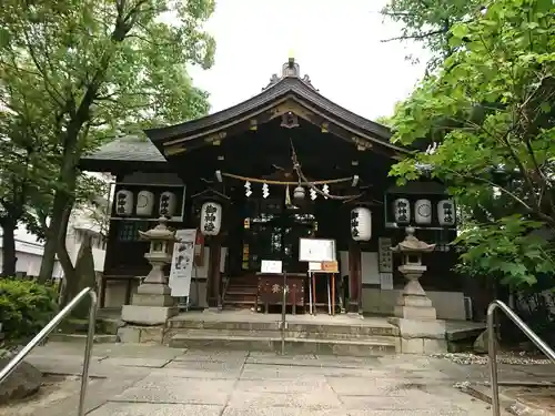 東高津宮の本殿