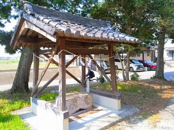 愛宕社の手水舎