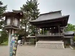 堀出神社の建物その他