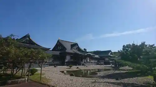 倶利迦羅不動寺鳳凰殿のその他建物