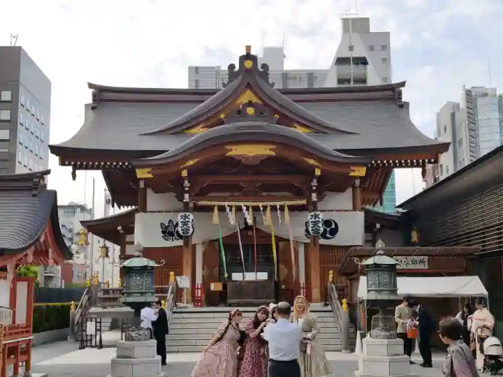水天宮の{uncategorized: "未分類", other: "その他", undefined: "問題あり", building: "その他建物", grave: "お墓", sacred_gate: "鳥居", guardian: "狛犬", statue: "像", buddha: "仏像", history: "歴史", nature: "自然", garden: "庭園", animal: "動物", pagoda: "塔", temizu: "手水舎", mountain_gate: "山門・神門", sanctuary: "本殿・本堂", subordinate: "末社・摂社", art: "芸術", scenery: "景色", jizo: "地蔵", ema: "絵馬", goshuin: "御朱印", omikuji: "おみくじ", items: "授与品その他", amulet: "お守り", goshuincho: "御朱印帳", eats: "食事", festival: "お祭り", votive_dance: "神楽", shichigosan: "七五三参", wedding: "結婚式", experience: "体験その他", initially: "初詣", around: "周辺", anti_infection: "感染症対策"}