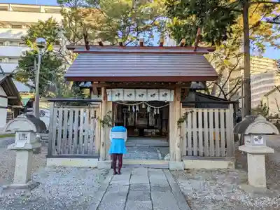 松尾神社の山門・神門
