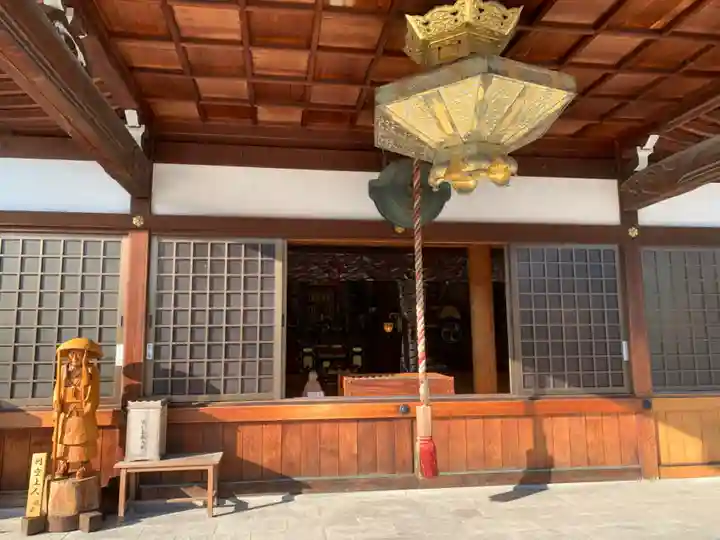 観音寺の本殿・本堂