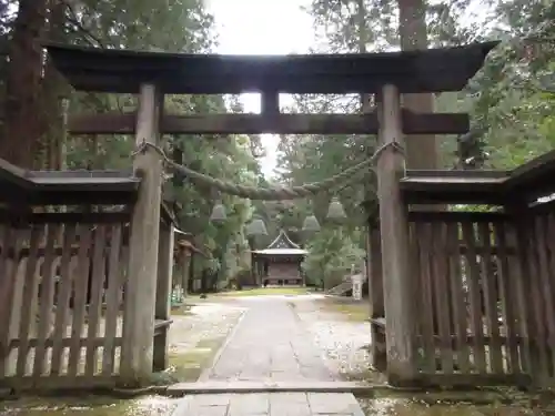 武蔵二宮 金鑚神社の鳥居